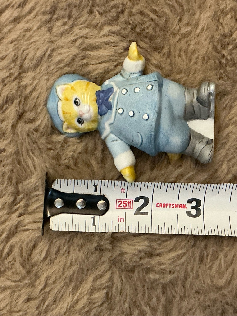 Vintage 1985 Kitty Cucumber Ceramic Cat Figurine Schmid B Shackman Blue Coat